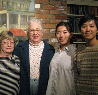 Top (from left): Kathy Boyce Morse ’66, Anne Ensworth Whitney ’58, Ziyan Zhou ’17, and Ngoc Vu ’17 enjoyed Thanksgiving dinner together; Bottom: Vu and Zhou help choose a Christmas tree.