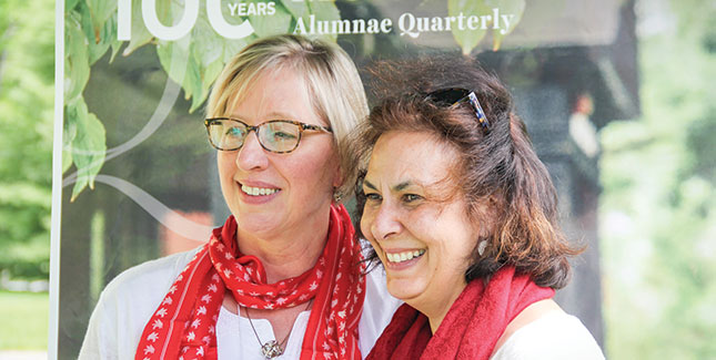 Mary Scheimann ’82 (left) and Andrea Rossi-Reder ’82
